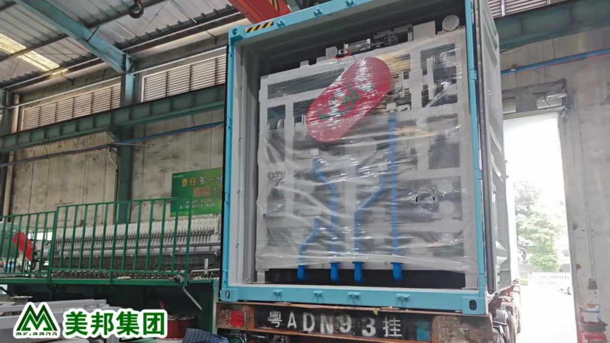 Loading Of Desalting‑dewatering Machine